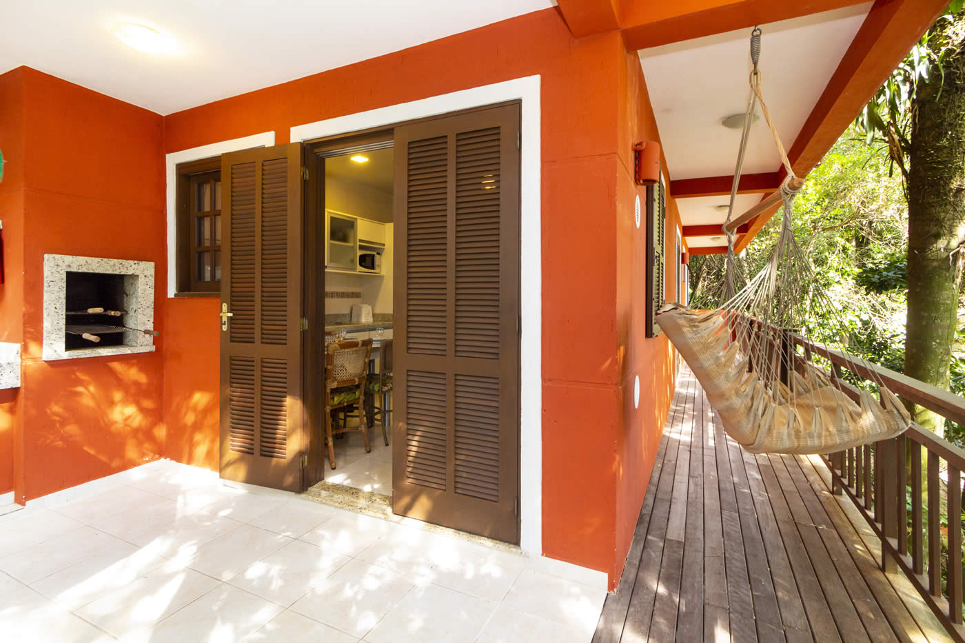 Bungalow 2 Quartos Térreo - Dubai Bungalows Bombinhas Ltda